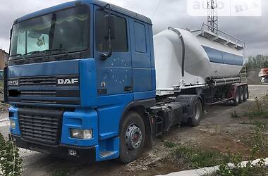 Тягач DAF XF 95 1998 в Ровно