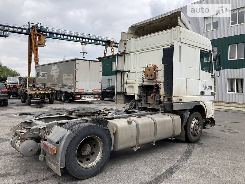 Тягач DAF XF 95 2001 в Кривом Роге