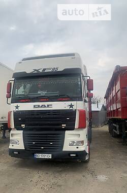 Тягач DAF XF 95 2005 в Тернополе