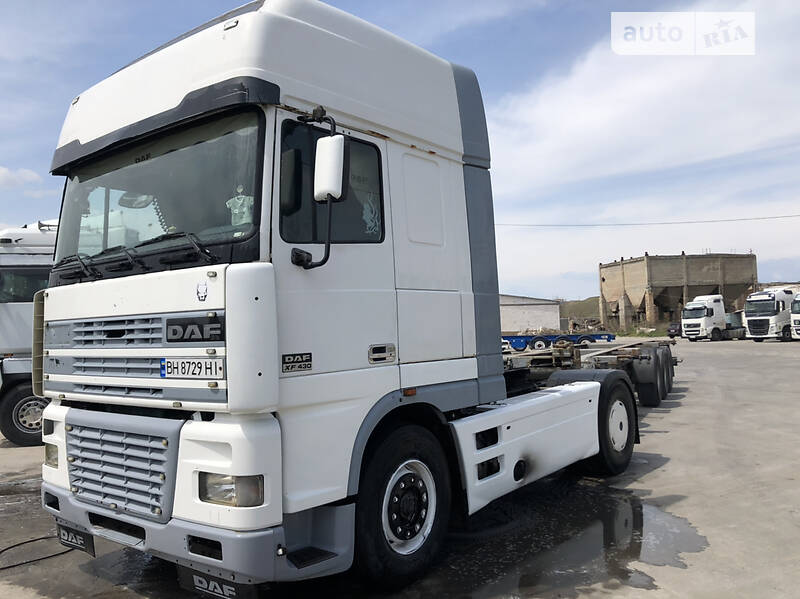 Тягач DAF XF 95 2001 в Одессе