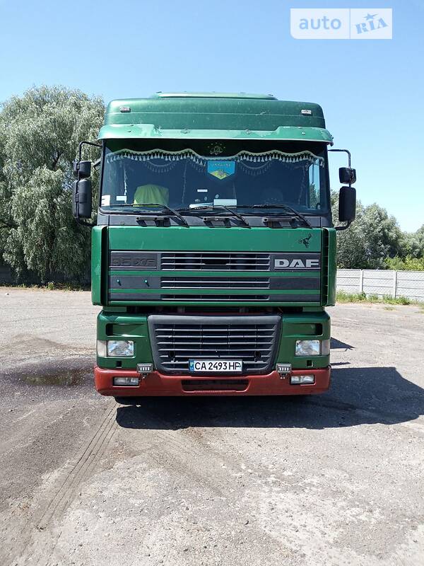 Самосвал DAF XF 95 1998 в Каменке