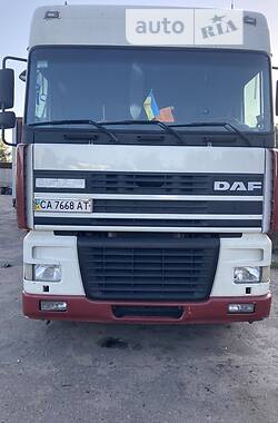 Грузовой фургон DAF XF 95 2001 в 