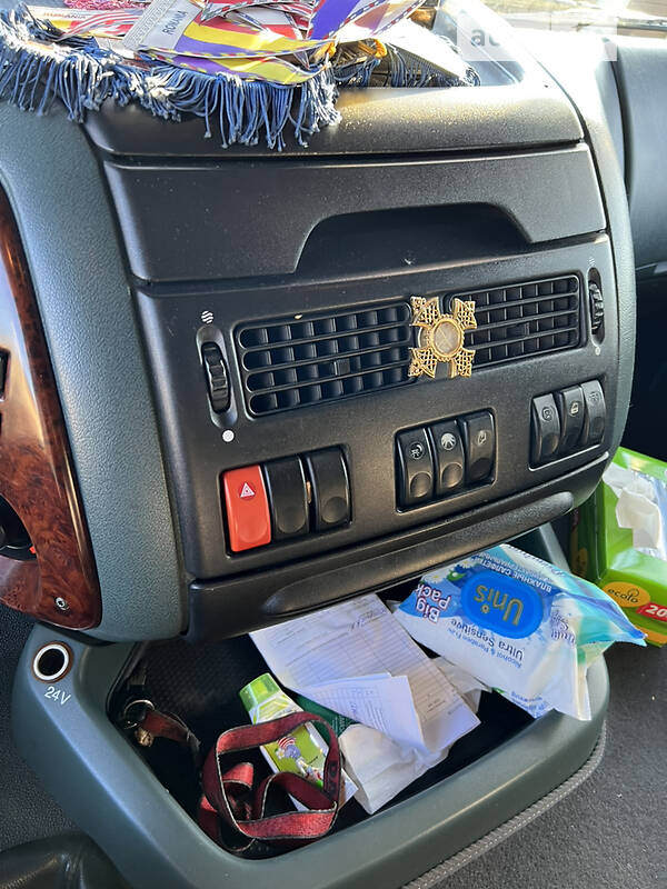 Контейнеровоз DAF XF 95 2004 в Тячеве фото 6 Контейнеровоз DAF XF 95 2004 в Тячеве