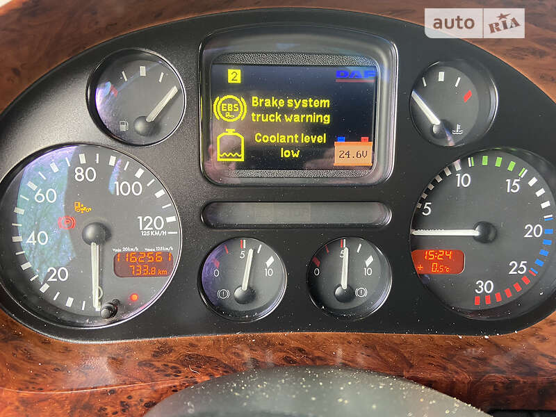 Тягач DAF XF 95 2004 в Белополье