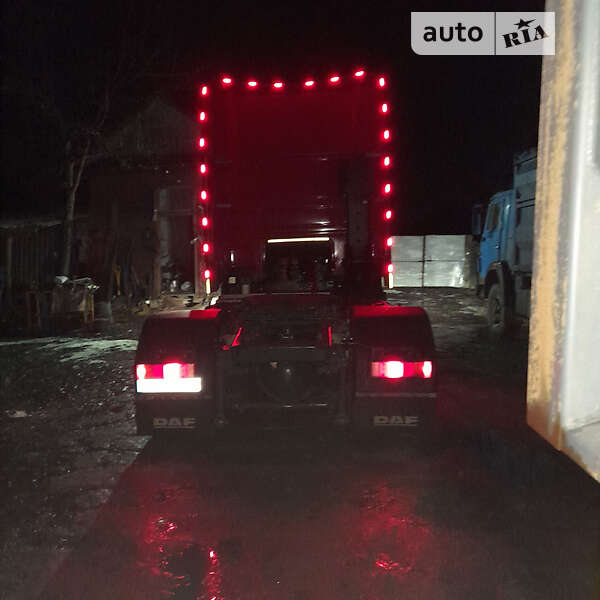 Тягач DAF XF 95 2004 в Белополье