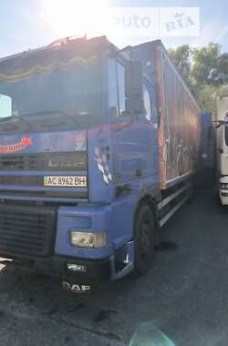 Вантажний фургон DAF XF 95 1999 в Києві