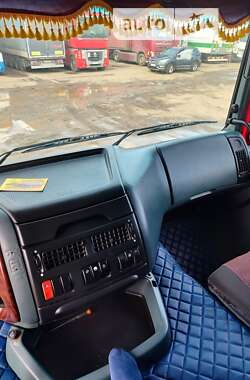 Тягач DAF XF 95 2005 в Луцьку