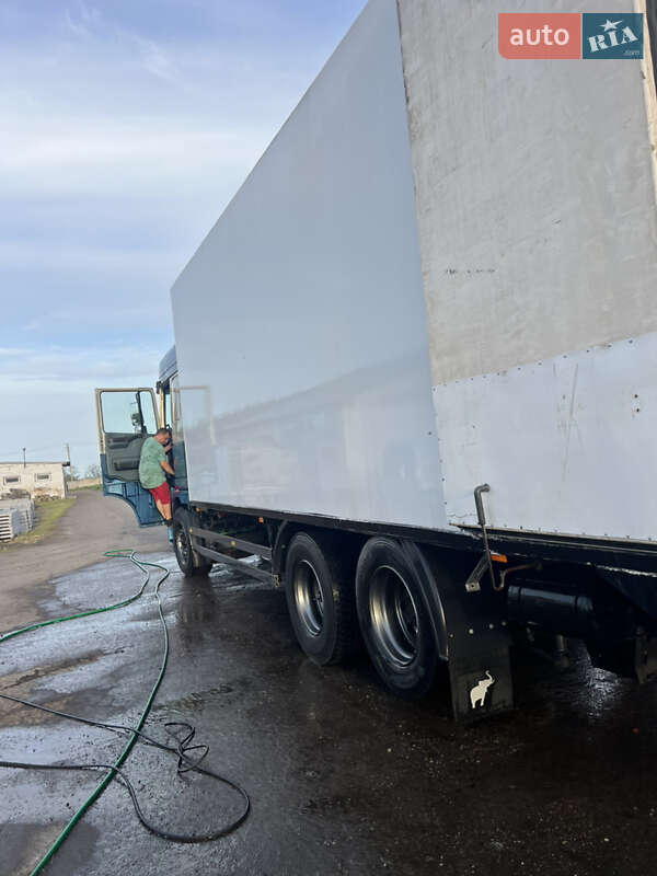 Рефрижератор DAF XF 95 2001 в Первомайську