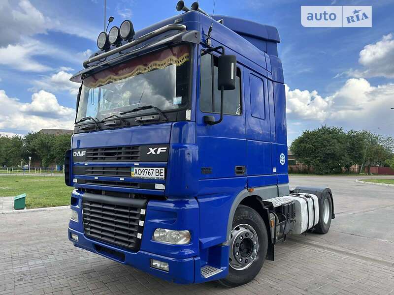 Тягач DAF XF 95 2005 в Прилуках