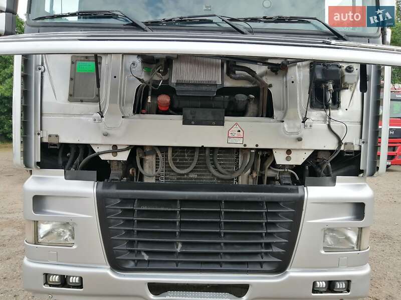 Тягач DAF XF 95 2001 в Николаеве
