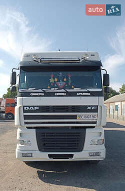 Контейнеровоз DAF XF 95 2005 в 