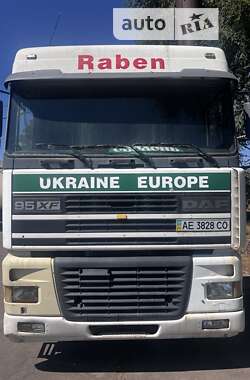 Тягач DAF XF 95 1998 в Царичанці