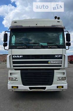 Тягач DAF XF 95 2005 в Володарке