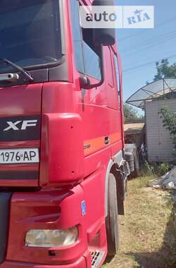 Тягач DAF XF 95 2004 в Чернигове