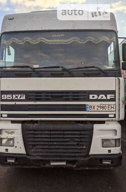 Самосвал DAF XF 95 2000 в Хмельницком