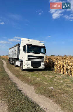 Тягач DAF XF 95 2006 в Дніпрі