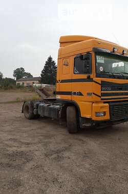 Тягач DAF XF 95 2000 в Шумске