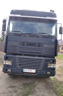 Контейнеровоз DAF XF 95 2000 в Маньковке