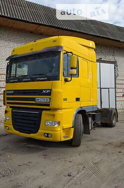 Тягач DAF XF 95 2004 в Коростышеве