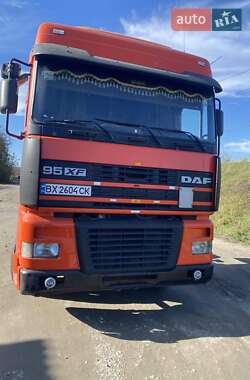 Тягач DAF XF 95 2002 в Шепетівці