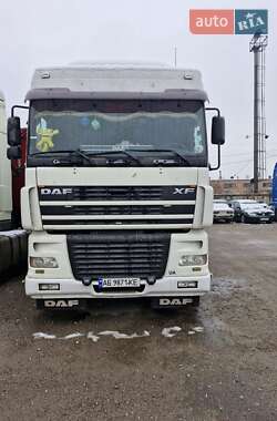 Тягач DAF XF 95 2004 в Дніпрі