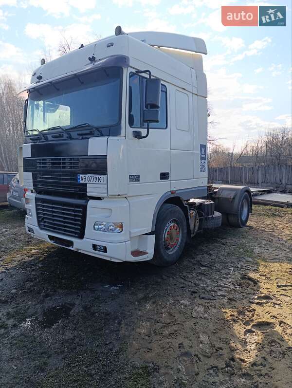 Тягач DAF XF 95 2001 в Гайсину