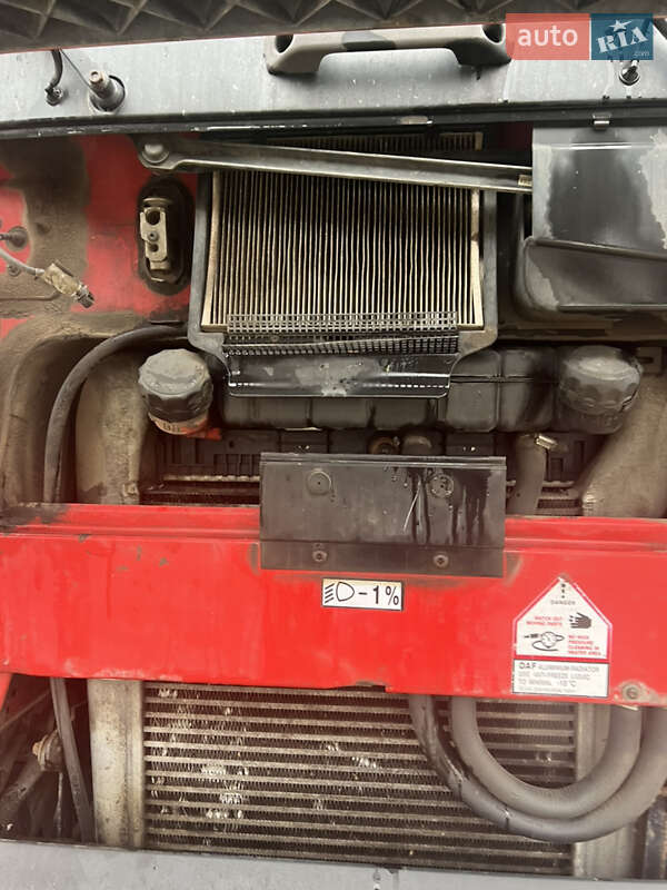 Цистерна DAF XF 95 2003 в Киеве