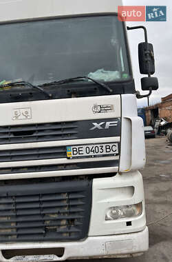 Тягач DAF XF 95 2004 в 