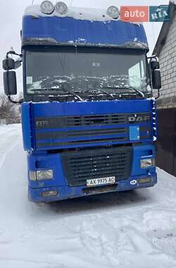 Тентованый DAF XF 95 1999 в Змиеве