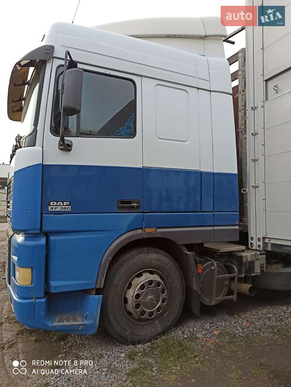Тягач DAF XF 95 1999 в Полтаве