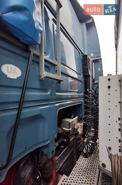 Тягач DAF XF 95 2000 в 