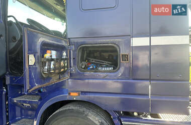 Самосвал DAF XF 95 2000 в 
