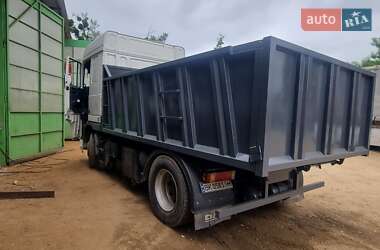 Самосвал DAF XF 95 2002 в 