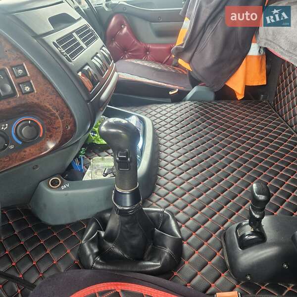 Тягач DAF XF 95 2005 в Буске фото 18 Тягач DAF XF 95 2005 в Буске