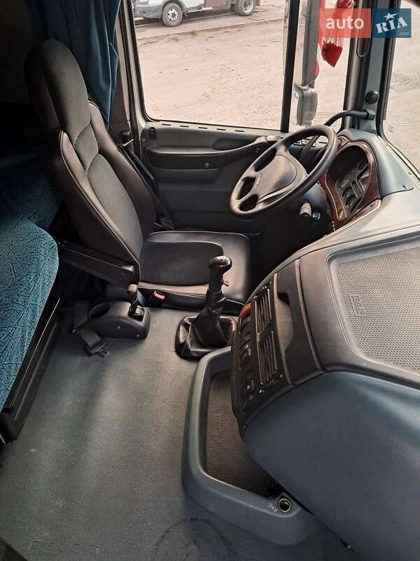 Тягач DAF XF 95 2005 в Дніпрі