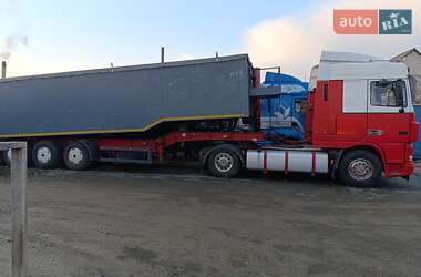 Самоскид DAF XF 95 2000 в Гайвороні