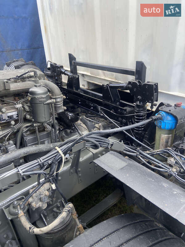 Грузовой фургон DAF XF 95 2004 в Рокитном