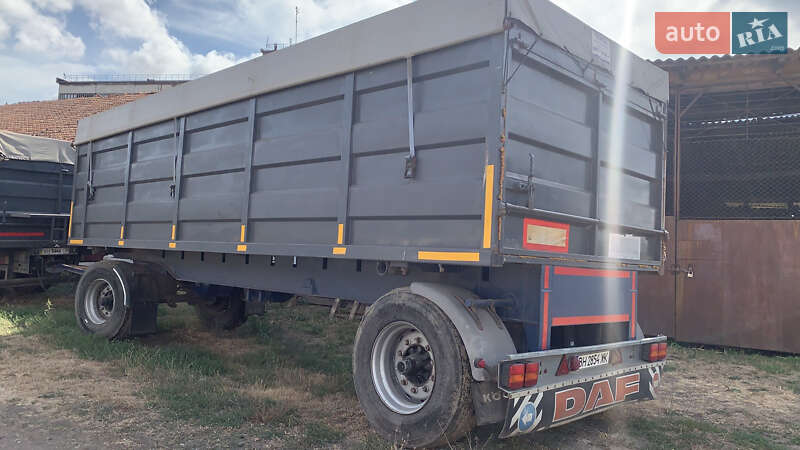 Зерновоз DAF XF 95 2002 в Сарате фото 12 Зерновоз DAF XF 95 2002 в Сарате