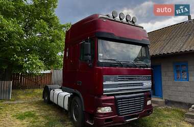 Тягач DAF XF 95 1999 в 