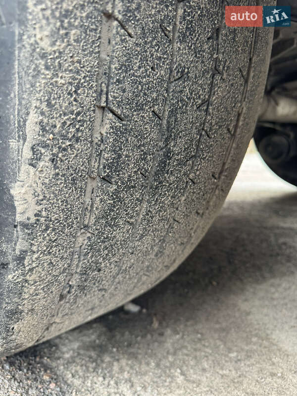 Зерновоз DAF XF 95 2006 в Остроге