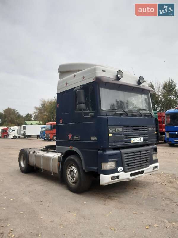 Тягач DAF XF 95 2001 в Запорожье
