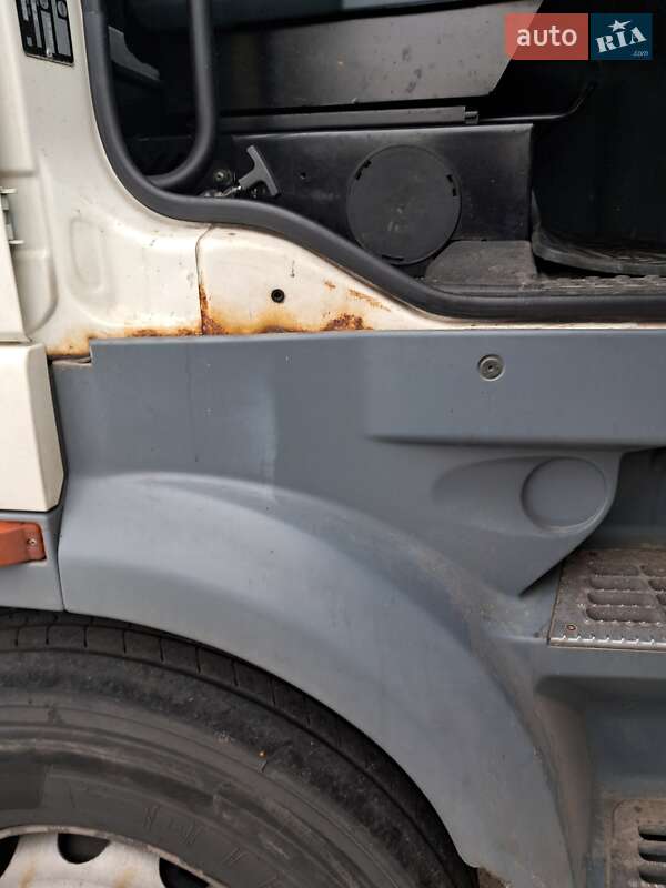 Тягач DAF XF 95 2006 в Борисполі