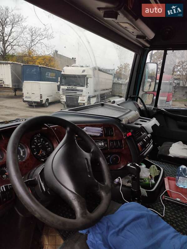 Тягач DAF XF 95 1998 в Одессе