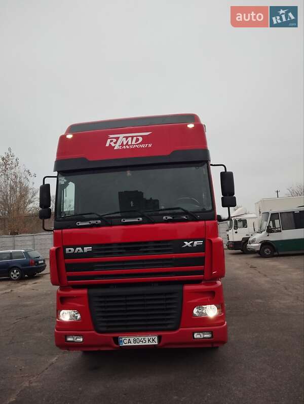 Вантажний фургон DAF XF 95 2006 в Кременчуці