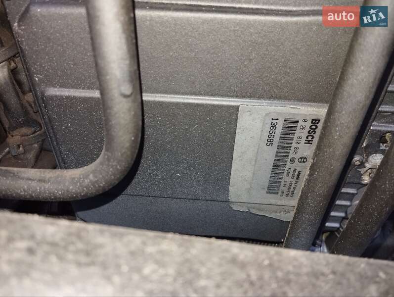 Вантажний фургон DAF XF 95 2006 в Кременчуці