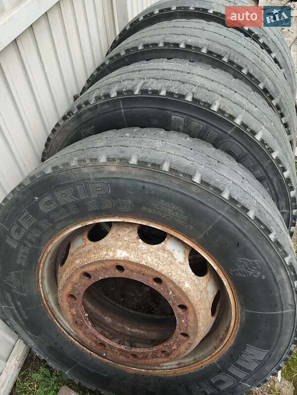 Вантажний фургон DAF XF 95 2006 в Кременчуці