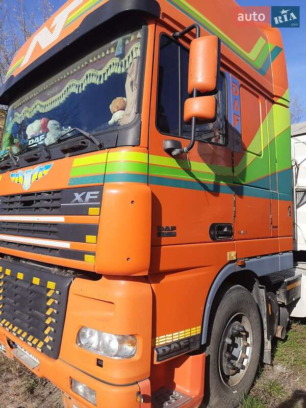 Зерновоз DAF XF 95 2003 в Виннице фото 5 Зерновоз DAF XF 95 2003 в Виннице