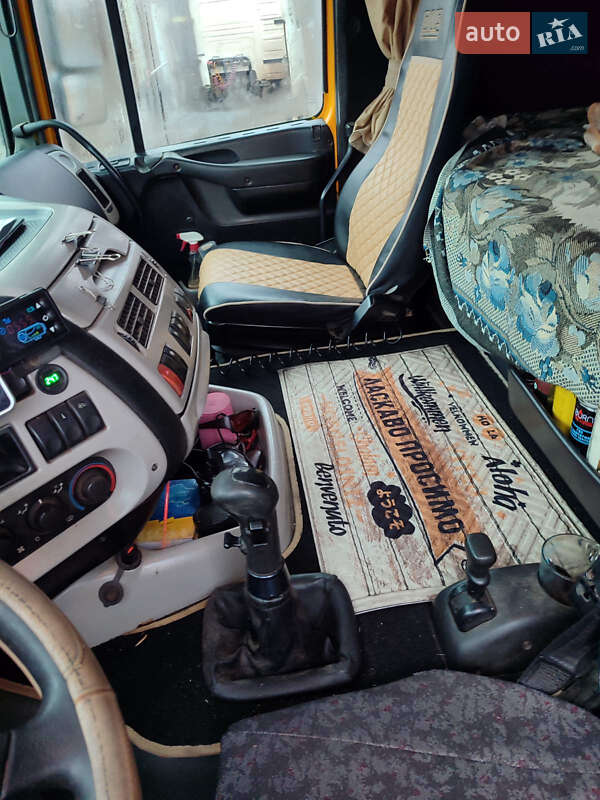 Тягач DAF XF 95 2002 в Харькове