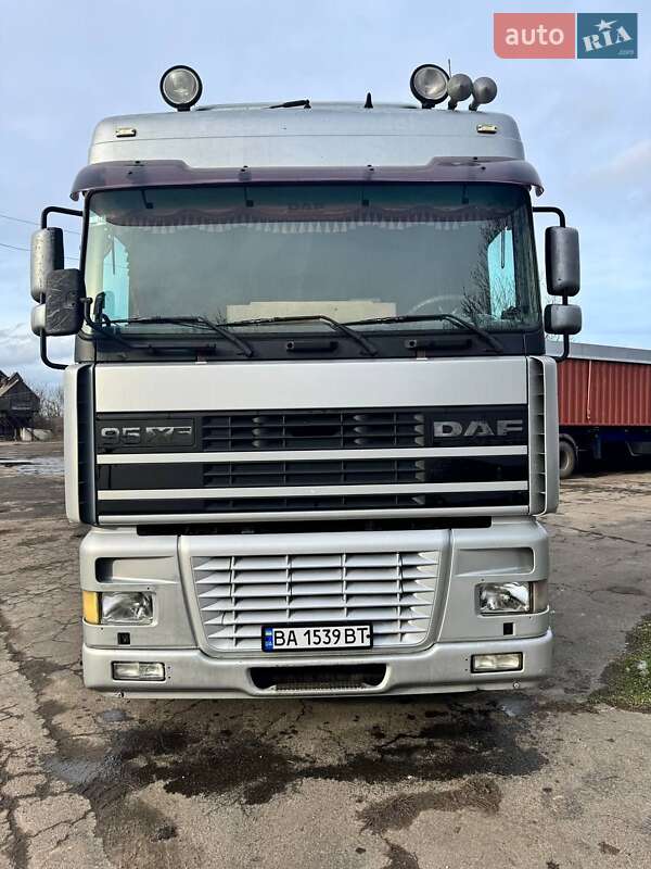 Тягач DAF XF 95 2001 в Благовещенском фото 3 Тягач DAF XF 95 2001 в Благовещенском