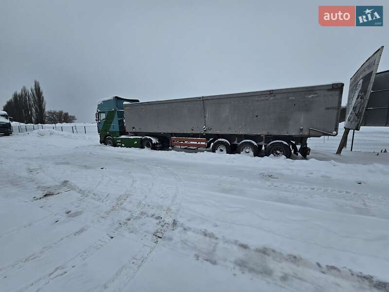 Тягач DAF XF 95 2002 в Збараже